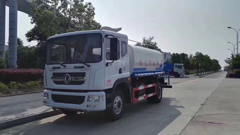 12噸(12方)東風(fēng)多利卡D9綠化灑水車價(jià)格2