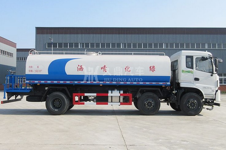 20噸灑水車最低價格_20噸(20方)東風特商小三軸綠化灑水車廠家價格4