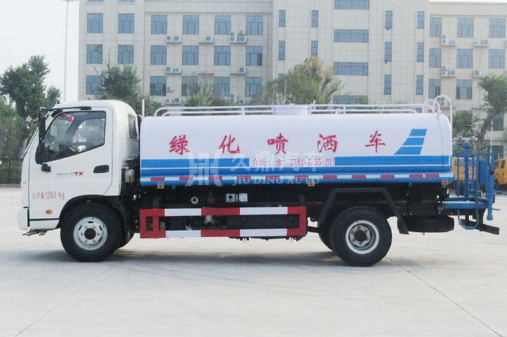 8方灑水車價(jià)格多少錢_8噸福田奧鈴綠化灑水車廠家價(jià)格2
