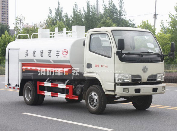 4噸東風(fēng)多利卡消防灑水車圖片 4噸東風(fēng)多利卡消防灑水車圖片