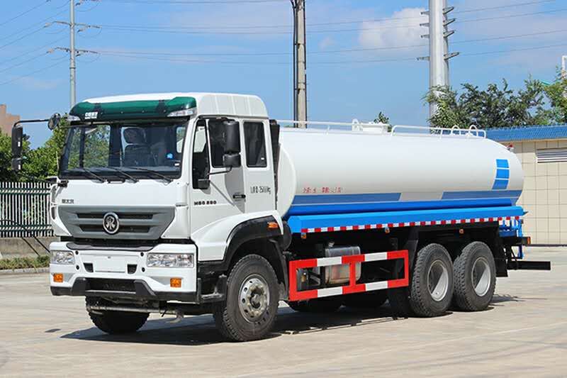 18噸重汽斯太爾后雙橋綠化灑水車廠家價(jià)格4