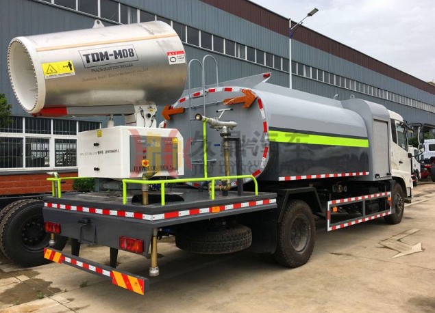 80米風送式霧炮東風天錦多功能抑塵車3