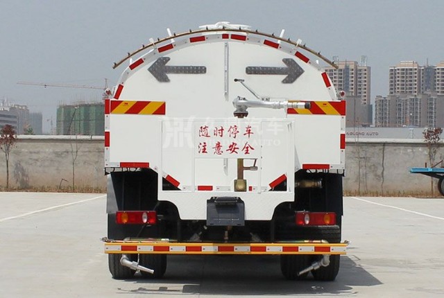 公路灑水車廠家電話_東風(fēng)天錦公路灑水車2