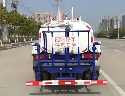 現(xiàn)代盛圖5噸綠化灑水車廠家價(jià)格4