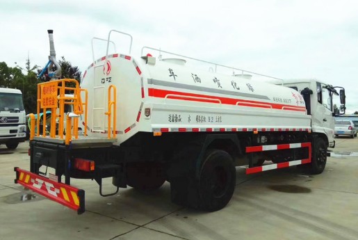 15方灑水車自身多重_東風天錦KS 12噸|15噸綠化灑水車廠家價格4