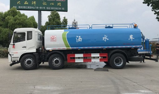 東風天錦小三軸18噸綠化灑水車廠家價格3