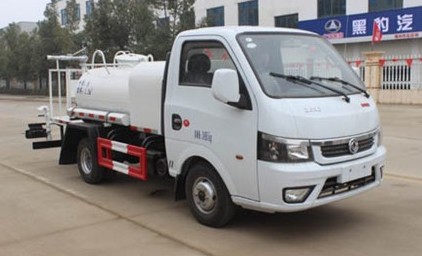 藍牌灑水車多少錢一輛_東風途逸2噸藍牌綠化灑水車廠家價格2