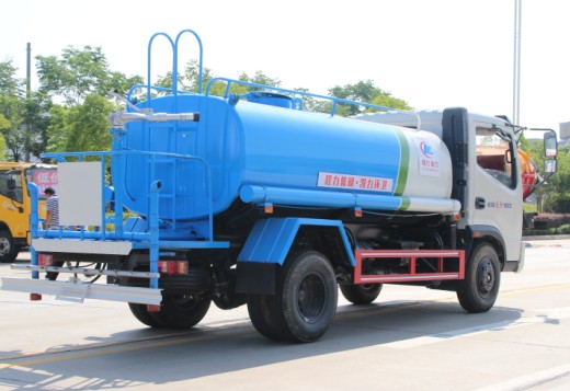 �r�L�L�5����ˮ܇����DƬ