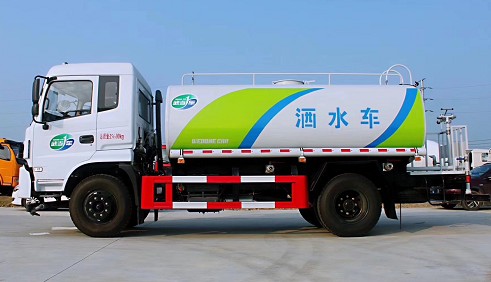 東風專底12方灑水車(新款D913駕駛室)高清圖片 東風專底12方灑水車(新款D913駕駛室)高清圖片