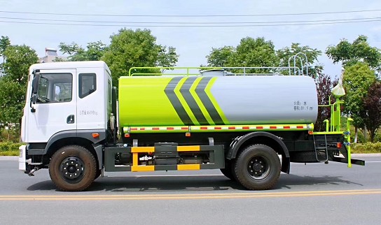 12���|�L�¿�T3��ˮ܇����DƬ