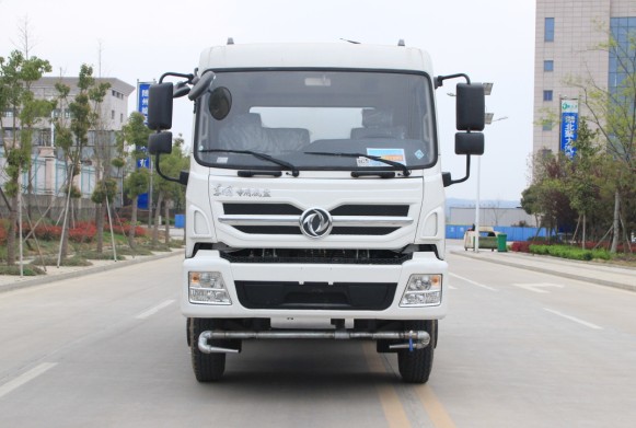 東風新款專底霧炮車高清圖片 東風新款專底霧炮車高清圖片