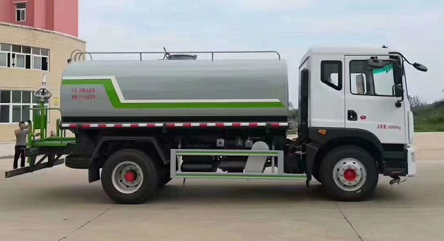 ����12���|�L������D9��ˮ܇�DƬ