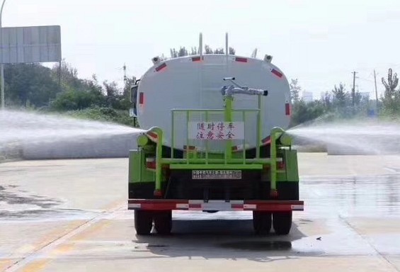 ����10���|�L���𿨞�ˮ܇����DƬ