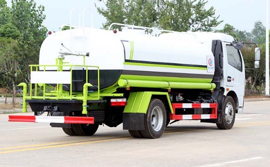 國(guó)六10方東風(fēng)凱普特K7灑水車圖片 國(guó)六10方東風(fēng)凱普特K7灑水車圖片