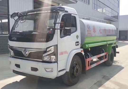 10方灑水車廠家_國(guó)六10噸東風(fēng)多利卡綠化灑水車3