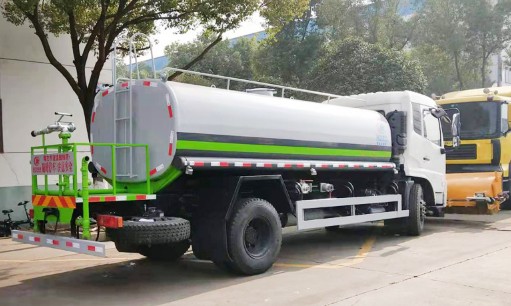 多功能灑水車-12方東風(fēng)天錦帶除雪滾刷灑水車4