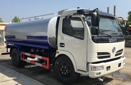 二手帶牌照10噸灑水車(chē)圖片 二手帶牌照10噸灑水車(chē)圖片