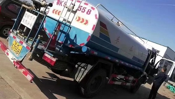 �֎�����10�����֞�ˮ܇(ch��)�D(zhu��n)׌?zhu��n)?8���܇(ch��)���ƃ�(n��i)130�R����