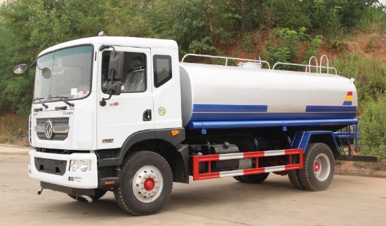 15方東風多利卡D9灑水車圖片 15方東風多利卡D9灑水車圖片