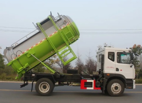 �����|�L(f��ng)�ɷݶ�����D9��ʽ�͏N����܇