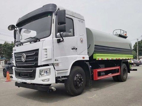 東風(fēng)華神F5灑水車 東風(fēng)華神F5灑水車