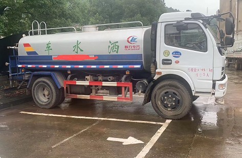 二手帶湖北戶東風福瑞卡10噸灑水車圖片 二手帶湖北戶東風福瑞卡10噸灑水車圖片