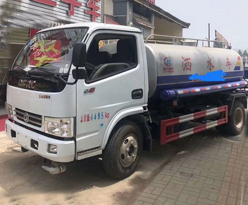 二手帶手續(xù)隨州牌6方灑水車(chē),極品車(chē)況,現(xiàn)低價(jià)轉(zhuǎn)讓?zhuān)?></a>
<div id=