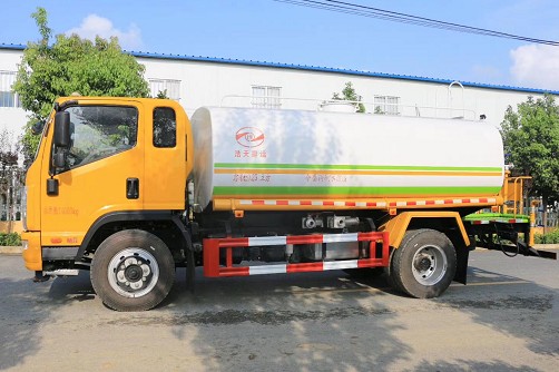 10噸灑水車價格及圖片_國六凱馬10方綠化灑水車廠家價格4