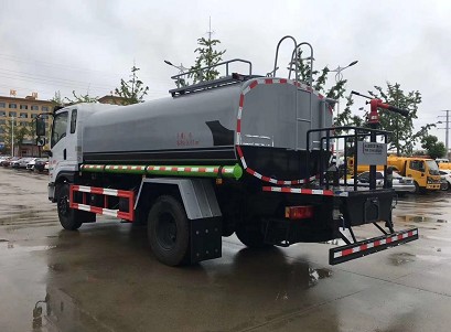 國六12方東風(fēng)專用底盤D1灑水車 國六12方東風(fēng)專用底盤D1灑水車