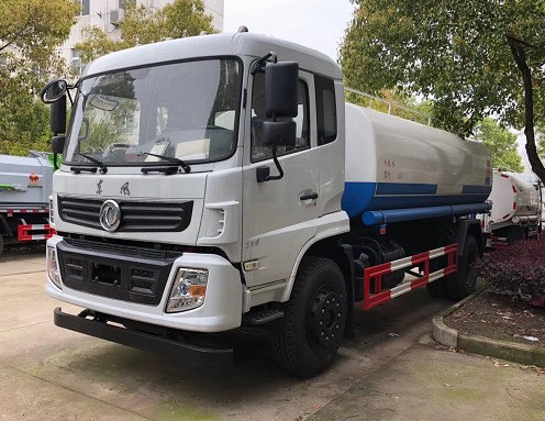 國(guó)六15方東風(fēng)隨專(zhuān)D913灑水車(chē) 國(guó)六15方東風(fēng)隨專(zhuān)D913灑水車(chē)