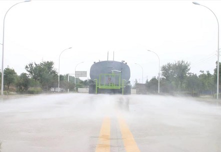 國六12方東風(fēng)華神KL5灑水車圖片 國六12方東風(fēng)華神KL5灑水車圖片