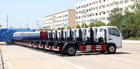 程力環(huán)衛(wèi)垃圾車圖片 程力環(huán)衛(wèi)垃圾車圖片