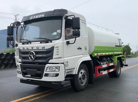 ����12�����\F6��ˮ܇�S�҈DƬ