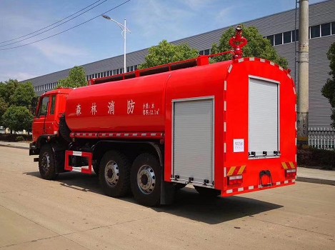東風(fēng)六驅(qū)森林消防灑水車圖片 東風(fēng)六驅(qū)森林消防灑水車圖片