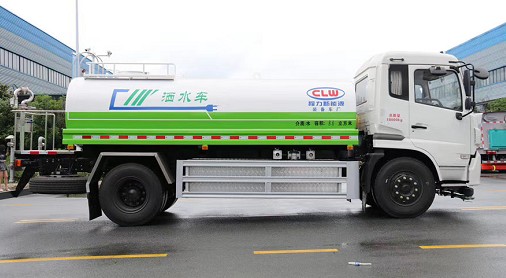 �|�L(f��ng)���\��늄�(d��ng)�߶˞�ˮ܇�DƬ