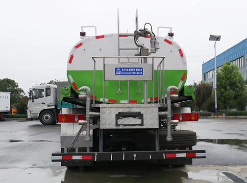 �|�L(f��ng)���\��늄�(d��ng)�߶˞�ˮ܇�DƬ