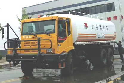 35��-40���V�Þ�ˮ�։m܇�DƬ