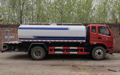 飛碟奧馳國六13方灑水車多方位圖片 飛碟奧馳國六13方灑水車多方位圖片