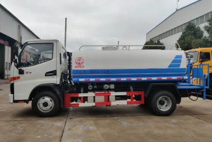 國(guó)六江淮駿鈴V3黃牌5方灑水車圖片 國(guó)六江淮駿鈴V3黃牌5方灑水車圖片