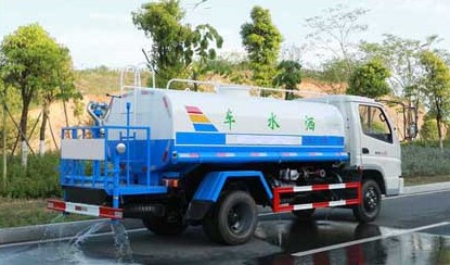 5方時風風順不上戶灑水車圖片 5方時風風順不上戶灑水車圖片