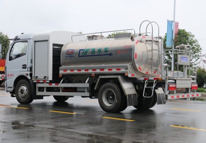 電動灑水車廠家_東風(fēng)凱普特5噸純電動灑水車3