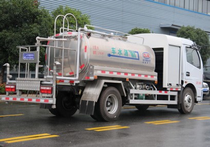 電動灑水車廠家_東風(fēng)凱普特5噸純電動灑水車4