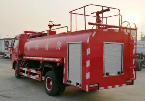 �|�L������8��������ˮ܇