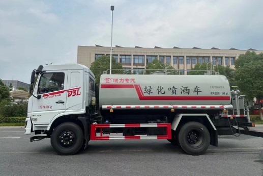 12���|�L(f��ng)�¿�D3L��ˮ܇