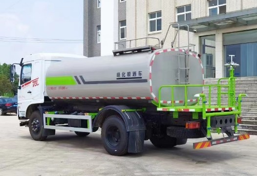 12���|�L(f��ng)�¿�D3L��ˮ܇