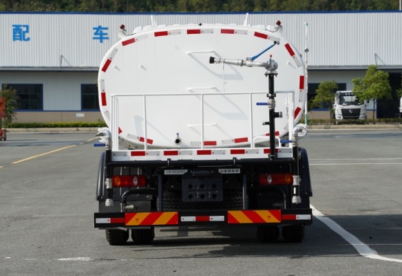 ���ږ|�L(f��ng)12����ˮ܇_�|�L(f��ng)��EQ5160GPSSEH6�;G������܇