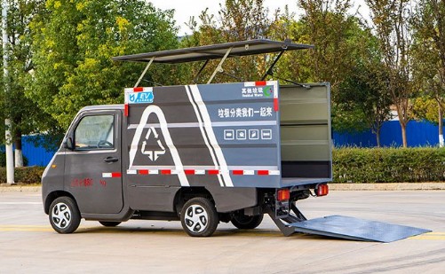 吉利小神童3方純電動(dòng)密閉式桶裝垃圾車 吉利小神童3方純電動(dòng)密閉式桶裝垃圾車