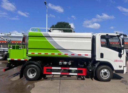 江淮威鈴7方藍(lán)牌灑水車(chē)_程力威CLW5042TYH6ZS型路面養(yǎng)護(hù)車(chē) 江淮威鈴7方藍(lán)牌灑水車(chē)_程力威CLW5042TYH6ZS型路面養(yǎng)護(hù)車(chē)