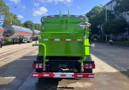 江淮威鈴7方藍(lán)牌灑水車(chē)_程力威CLW5042TYH6ZS型路面養(yǎng)護(hù)車(chē) 江淮威鈴7方藍(lán)牌灑水車(chē)_程力威CLW5042TYH6ZS型路面養(yǎng)護(hù)車(chē)