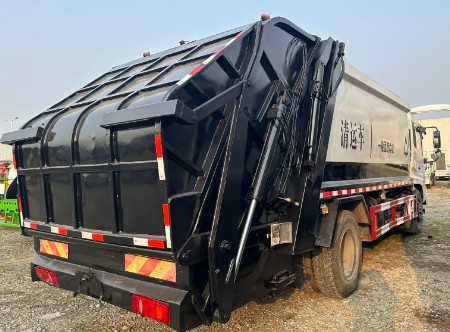 �|�L���\���s����܇